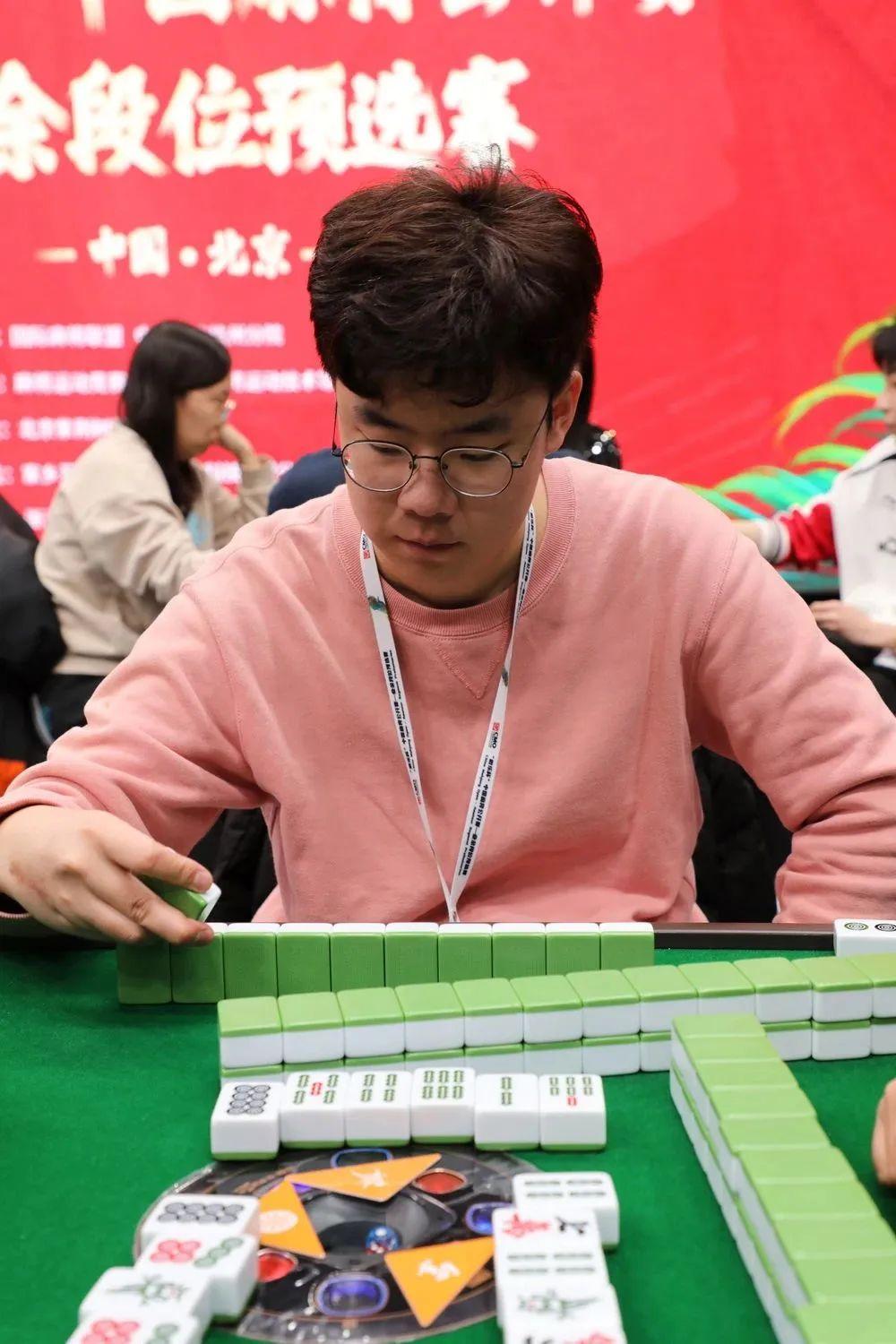 火爆全网!微乐游戏麻将出牌概率计算—真实可以装挂