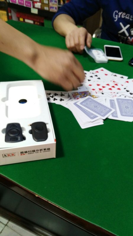 给玩家盘点十款！普通扑克牌分析器真假,推荐3个购买渠道