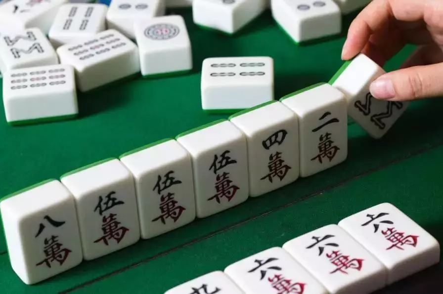 厉害了!小程序雀神广东麻将必胜软件苹果—真实可以装挂