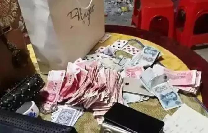 三分钟了解微信小程序麻将怎么设置才能赢(揭秘微信里最新神器下载)