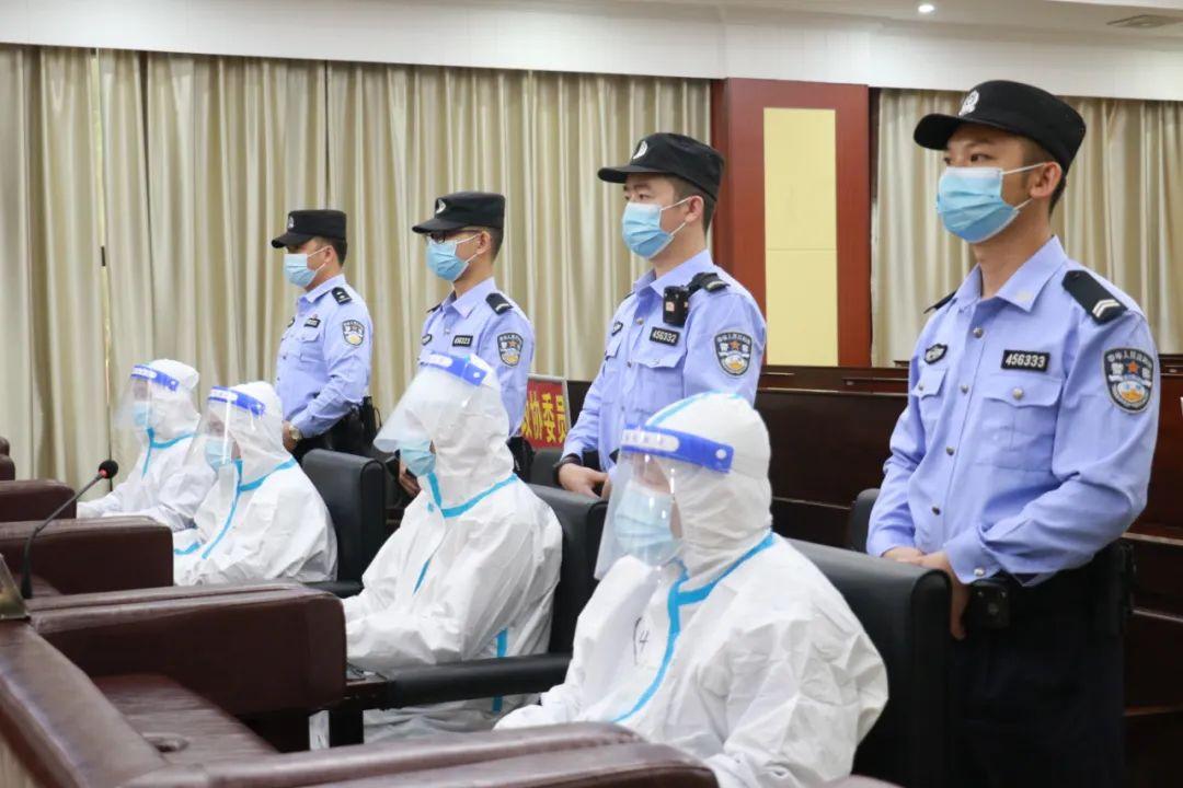 三分钟了解&quot;款扑克牌玩三公先进仪器—详细解说+新浪科技
