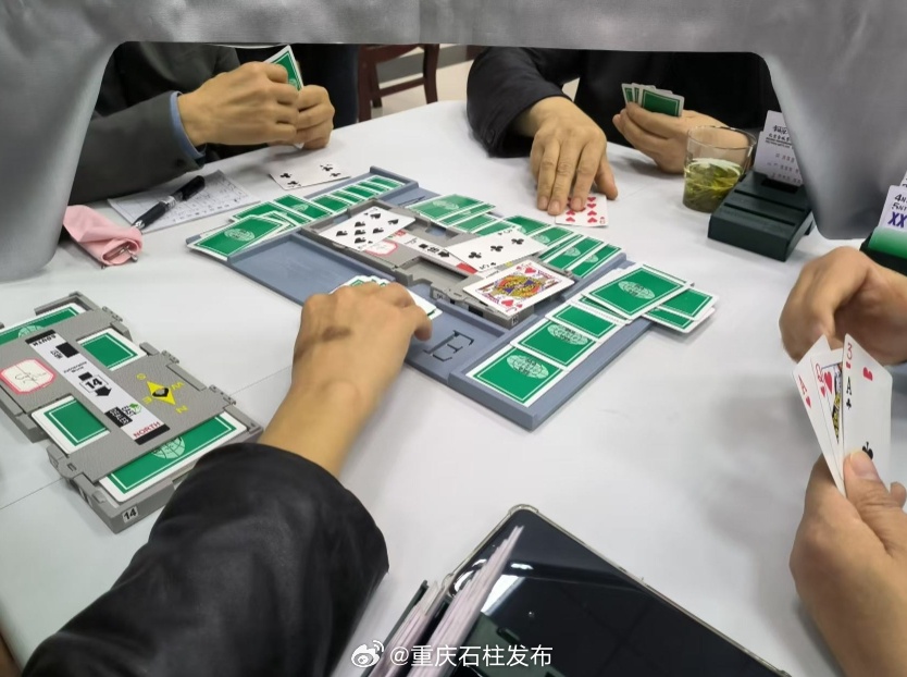 教程辅助“普通扑克设备工具《详细教程 新浪科技》