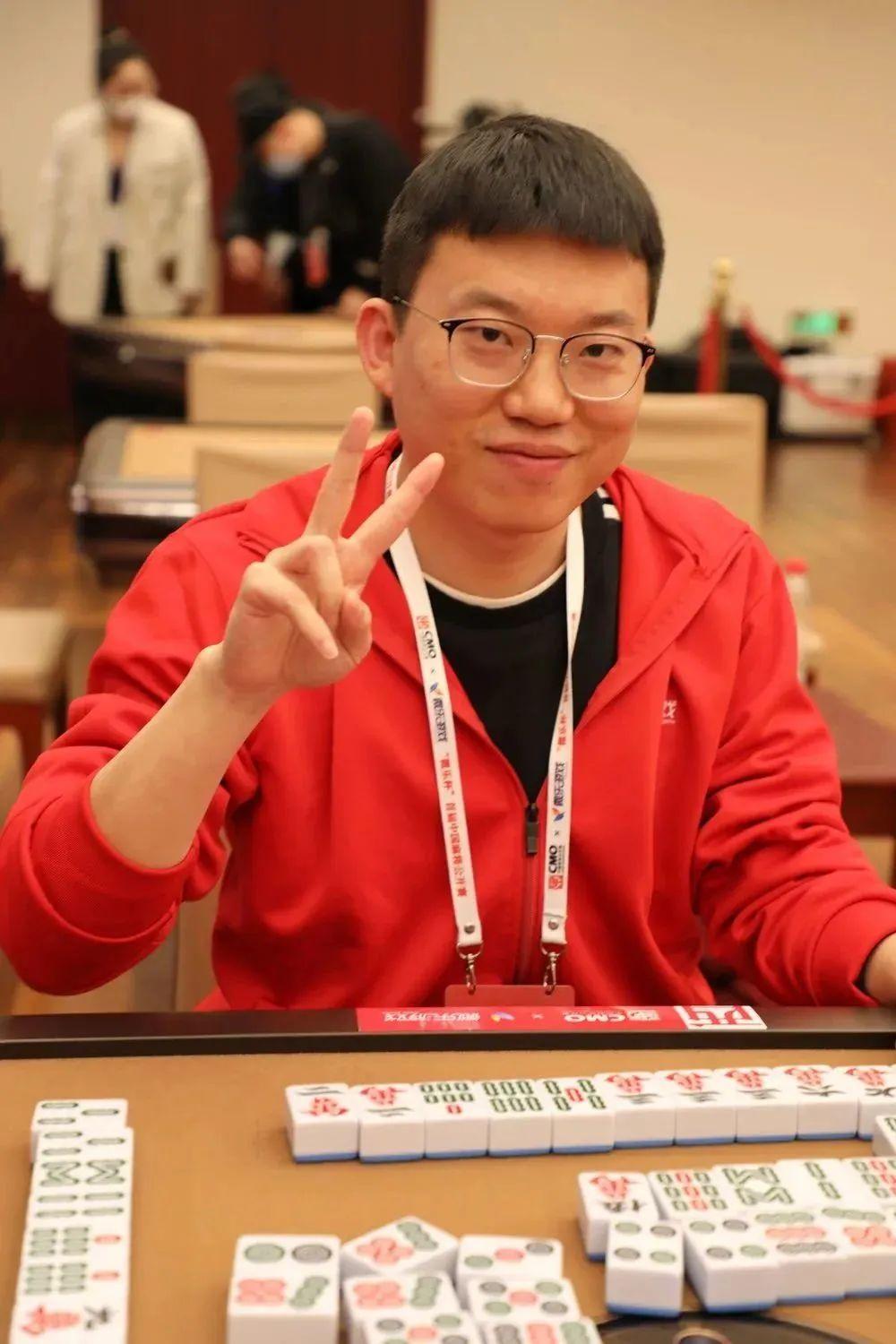 小程序微乐陕西麻将专用神器(揭秘小程序提高胜率)