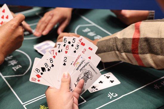 玩家必备攻略“普通扑克牌玩金花知牌先进设备《新浪科技 讲解窍门》