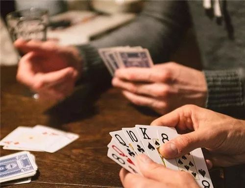 详细说明“牛牛最常用出 老 千方法讲解—详细解说+新浪科技