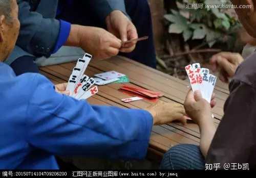 一分钟教你“普通扑克牌辅助器是不是真的有—详细解说+新浪科技