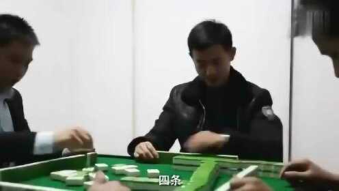 教程辅助“最新麻将机手机作弊出老千程序 《详细教程 新浪科技》