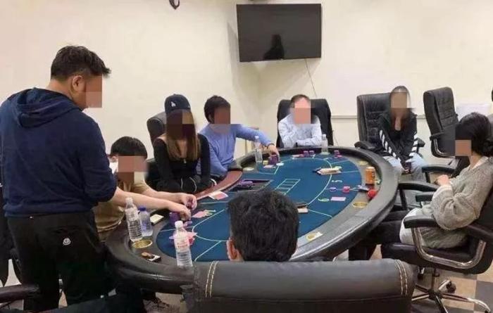 火爆全网!多人打三公先进的设备—详细解说+新浪科技