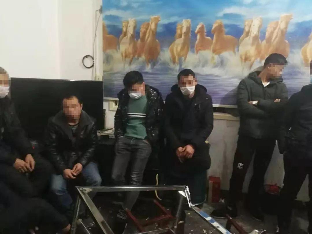 5分钟教会你“怎么样提前知道普通陶瓷杯碗盖着单双硬币—详细解说+新浪科技