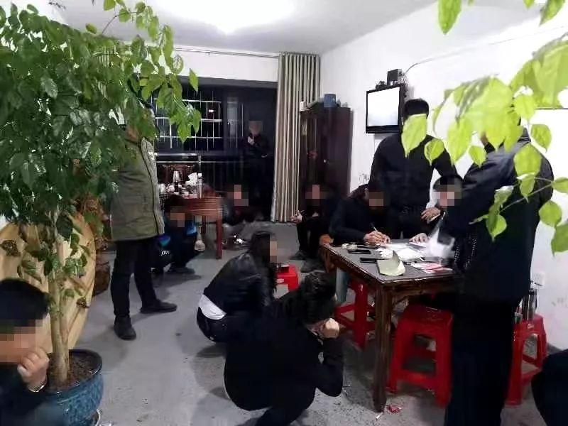 (2分钟介绍)“玩十三水普通扑克牌手法技术学习一《我来教教你怎么赢 》