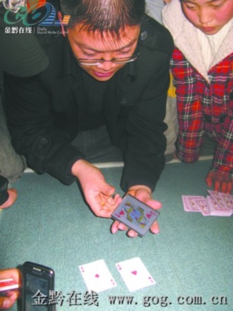 实测分享“市面上实用普通扑克金花工具仪器设备《详细教程 新浪科技》