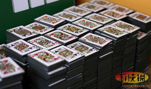 实测分享“新款又实用识别普通扑克牌设备_《爱问知识人 使用说明》