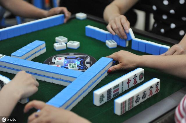 必备攻略中至麻将比奖有猫腻吗(揭秘微信里输赢规律)
